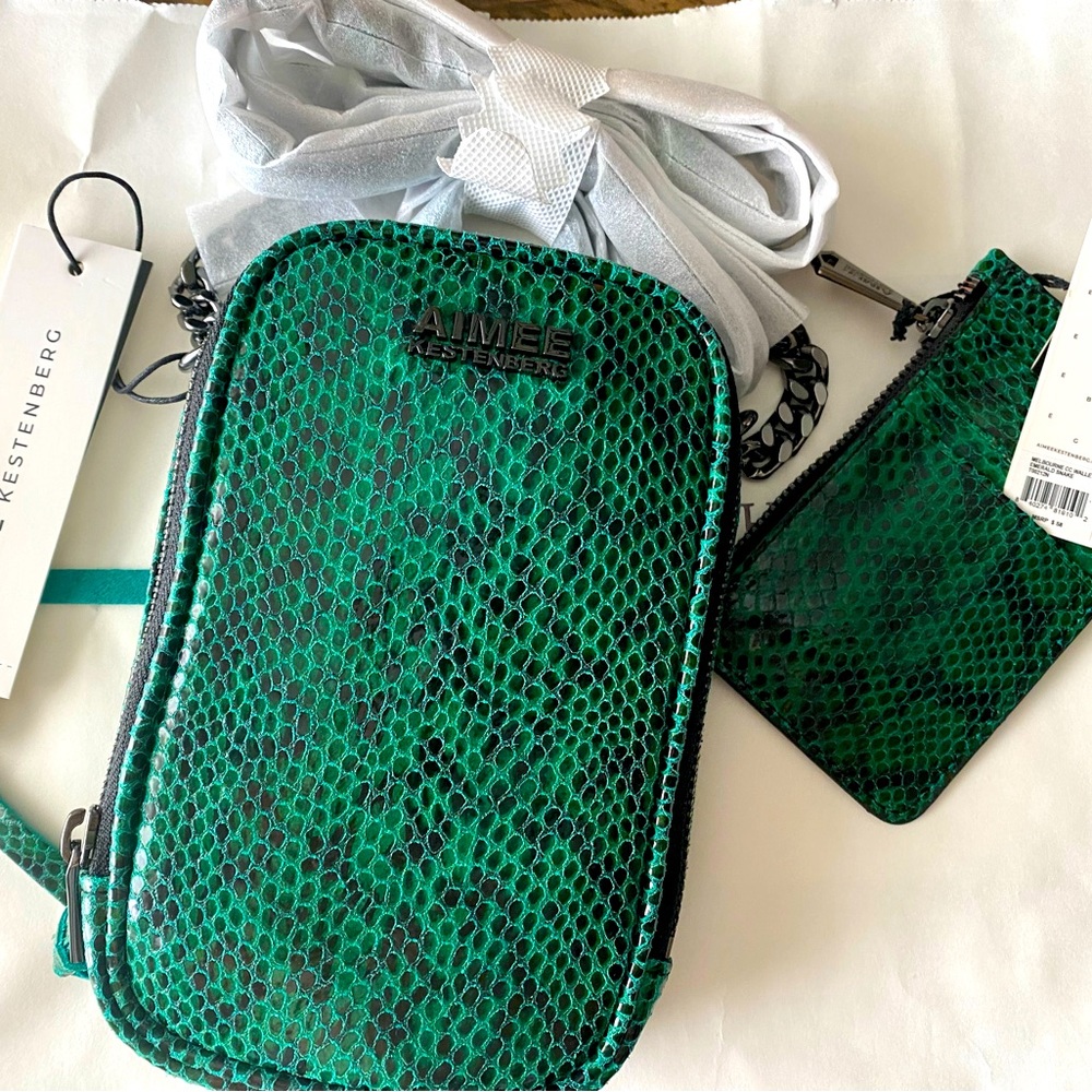 Rich, emerald leather crossbody. Matching card holder